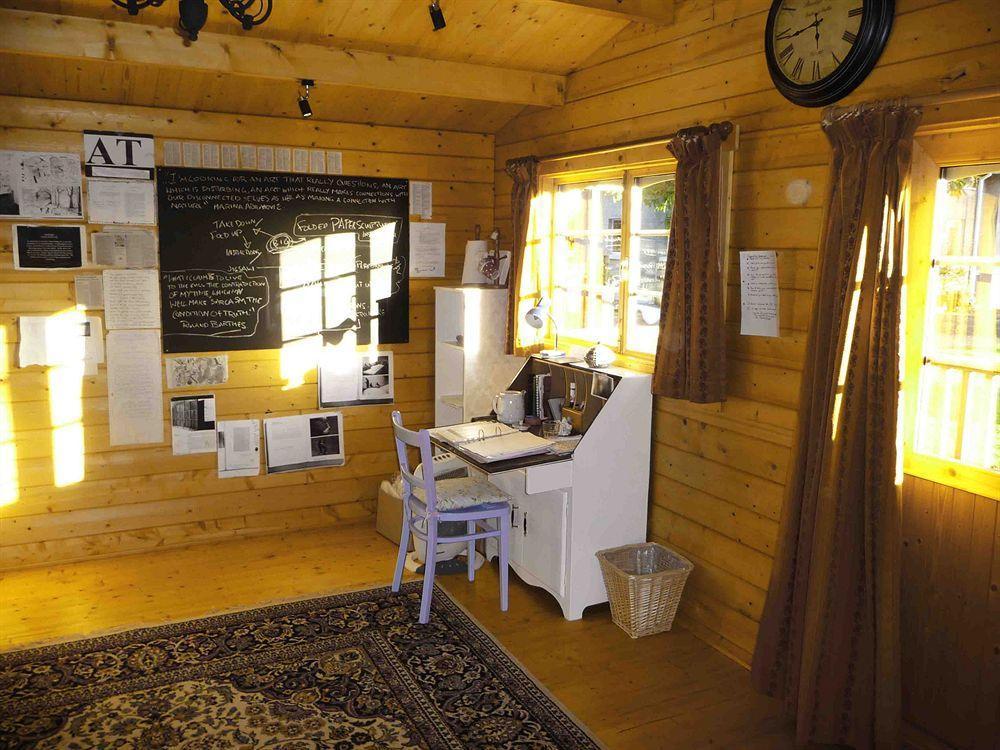 Country Garden House Holiday Homes 밸리머니 외부 사진
