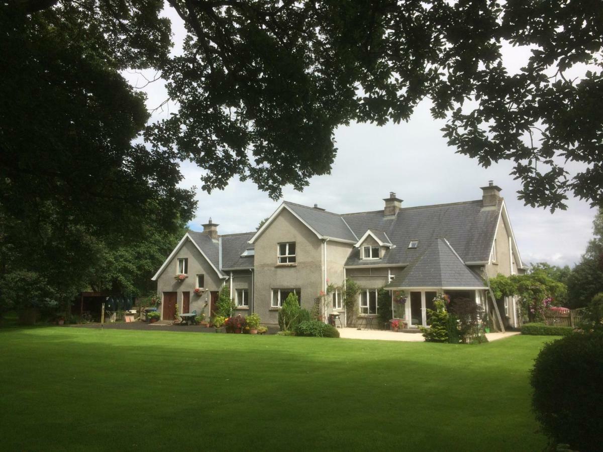 Country Garden House Holiday Homes 밸리머니 외부 사진