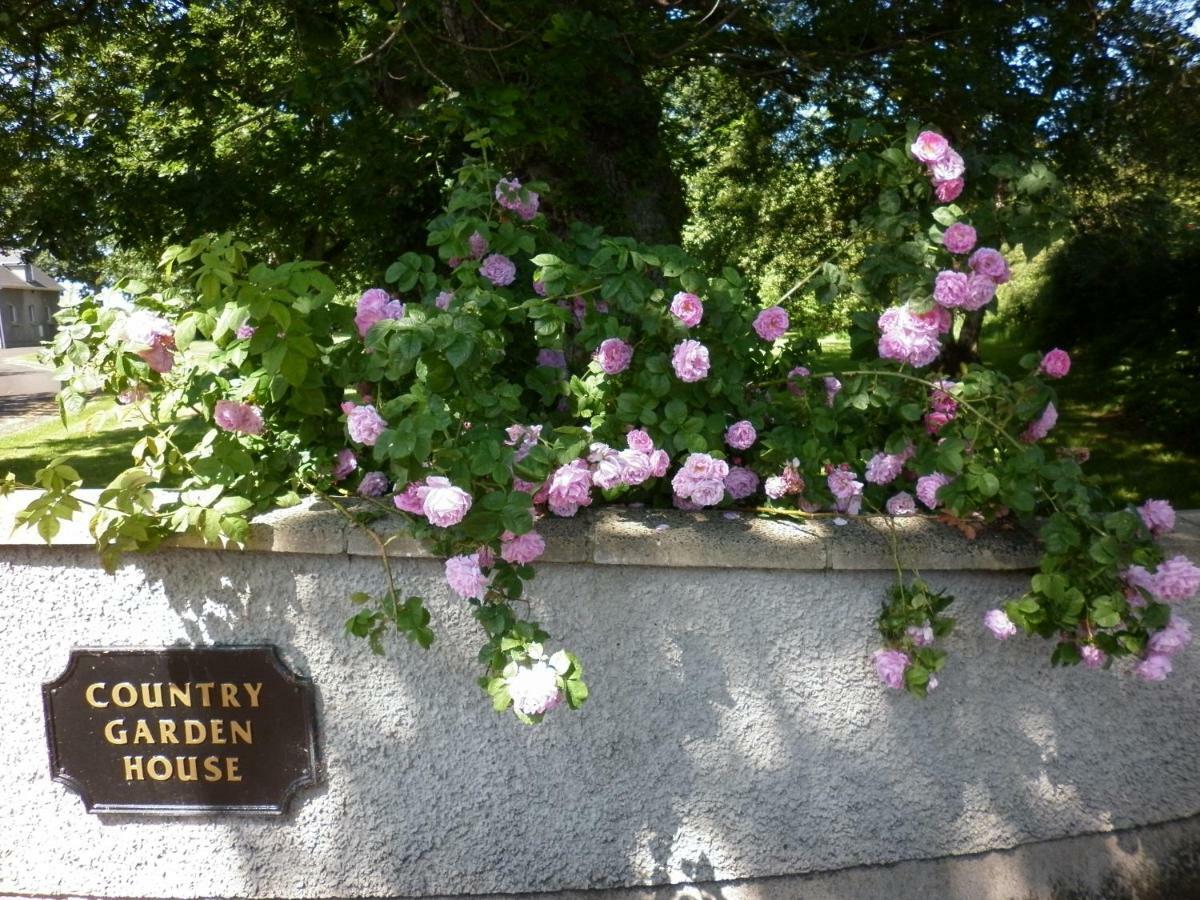 Country Garden House Holiday Homes 밸리머니 외부 사진